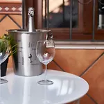 Toledorooms Estrella Con Azotea En El Casco