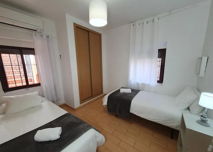 Toledorooms Estrella Con Azotea En El Casco * Toledo