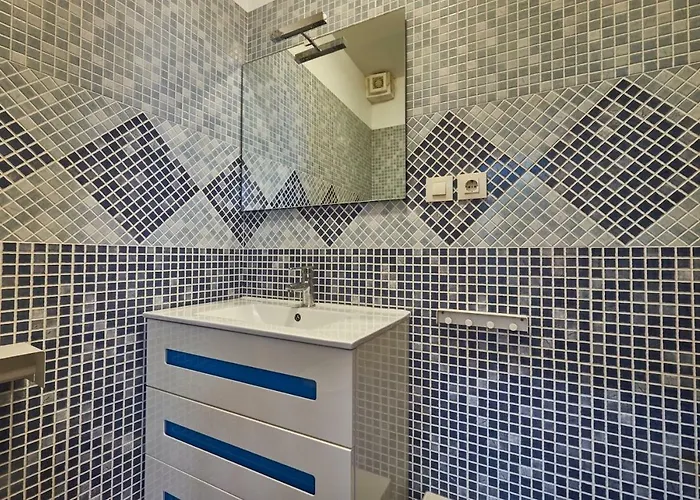 Toledorooms Estrella Con Azotea En El Casco * Tolède